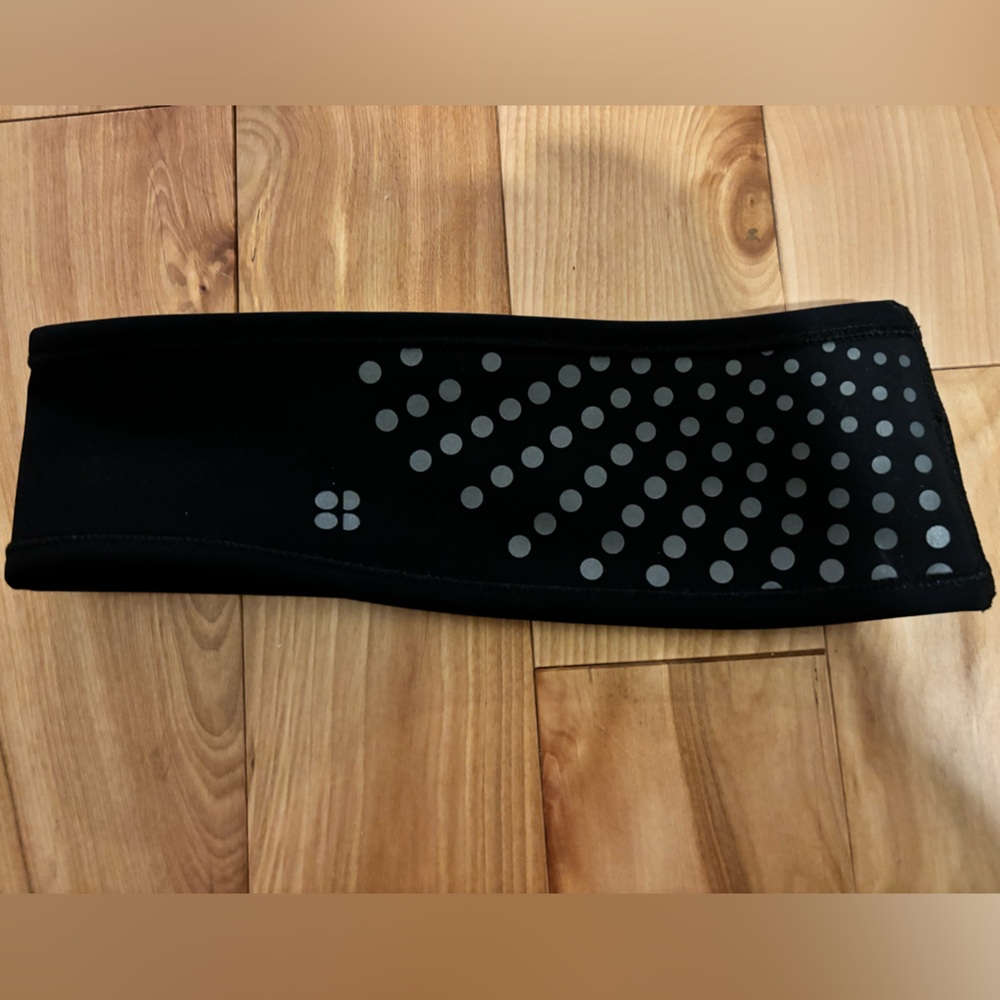 Sweaty Betty Run headband with fleece lining